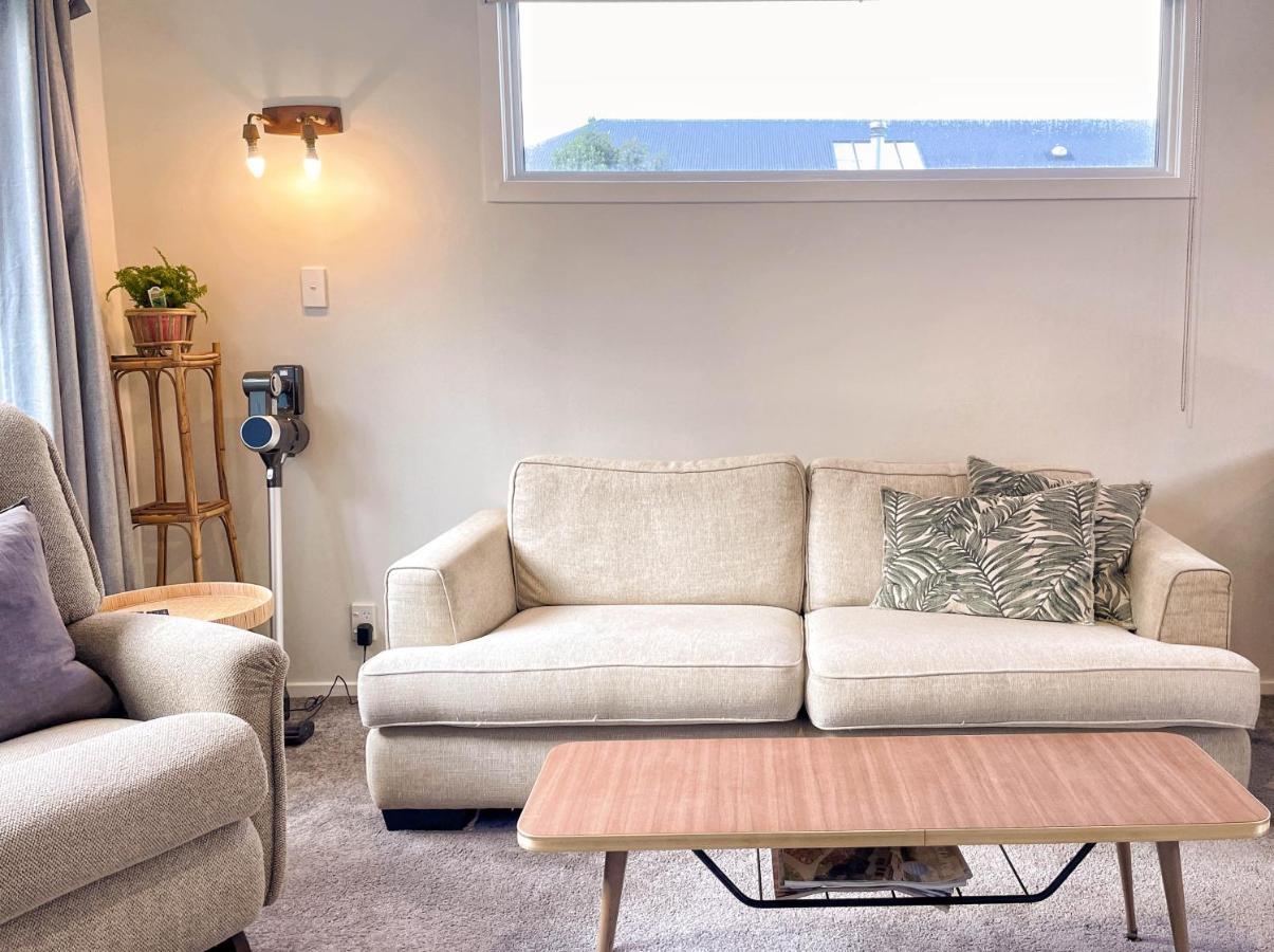 Vila Cozy N Comfortable,5 Mins To Airport Wellington Exteriér fotografie